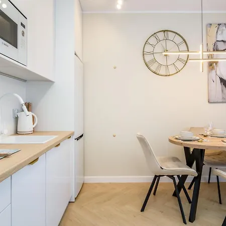 Park Ii Blisko Morza Piamola Apartmán *