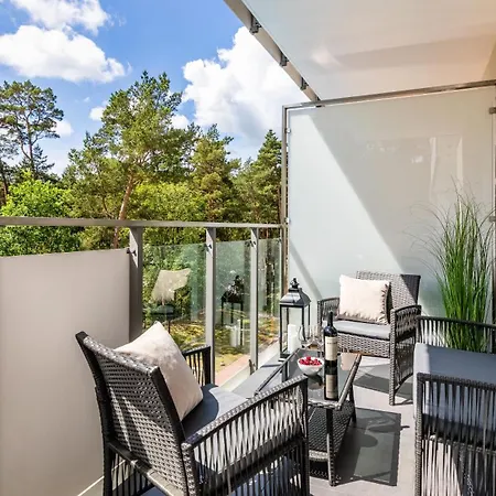 Park Ii Blisko Morza Piamola, Bezplatne Solarium 斯蒂格纳