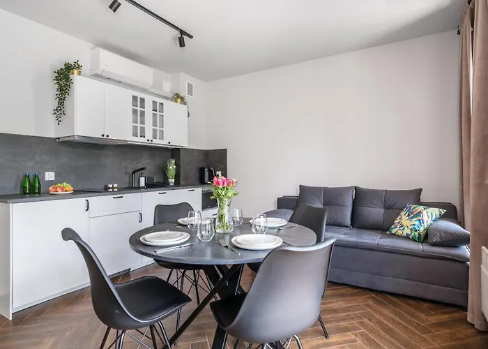 Park Ii Blisko Morza Piamola, Bezplatne Solarium *