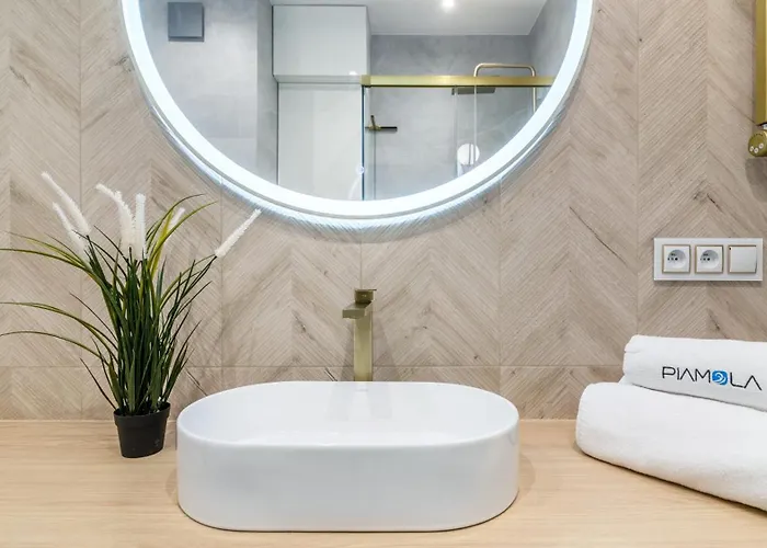 Park Ii Blisko Morza Piamola, Bezplatne Solarium Apartmán